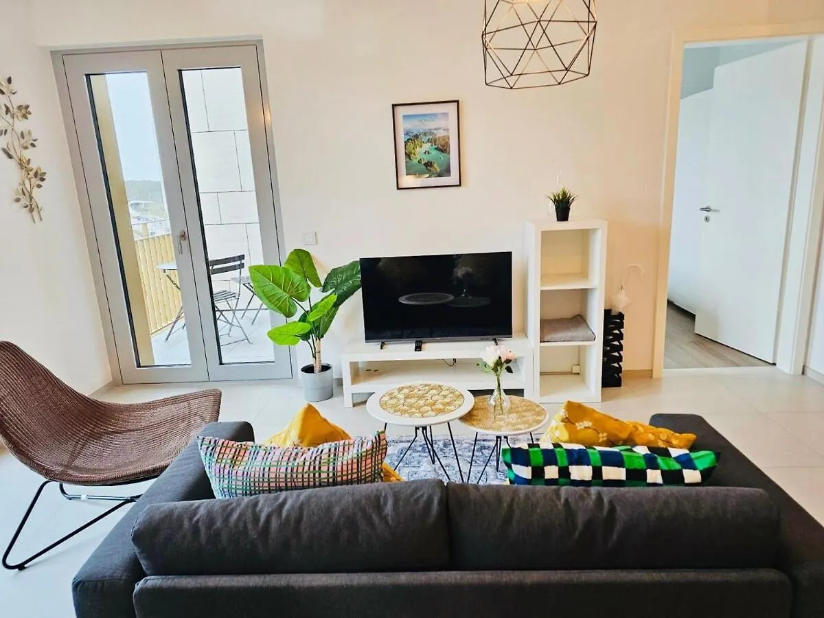 Comfy One Bedroom Flat With Parking&Balcony-Cd9 Luxemburg Lägenhet