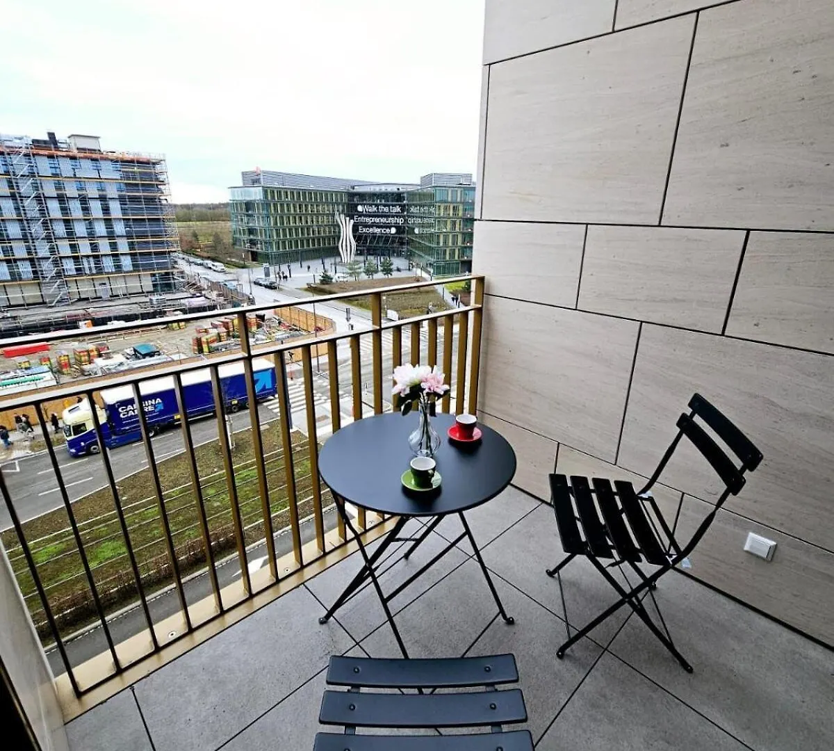 Comfy One Bedroom Flat With Parking&Balcony-Cd9 Luxemburg 0*,
